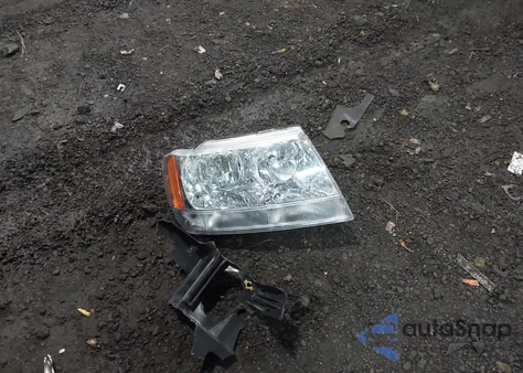 2002 Jeep Grand Cherokee Laredo from USA, damaged, VIN 1J4GW48S12C220866